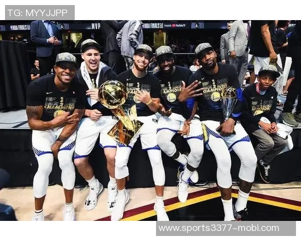 克莱迎来职业生涯第900场常规赛勇士生涯出战793场成就辉煌 克莱迎来职业生涯第900场常规赛勇士生涯出战793场成就辉煌