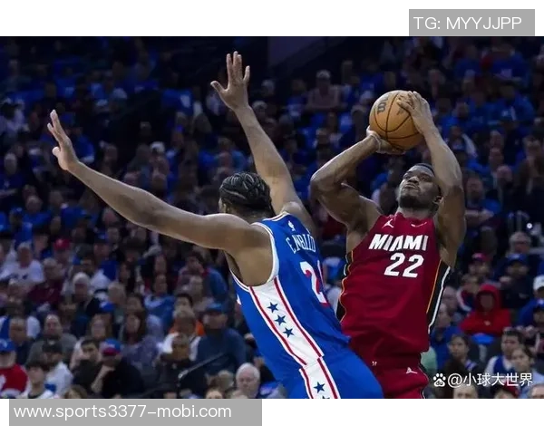 马克西精彩反击助攻恩比德空接暴扣替补席欢呼沸腾瞬间回顾